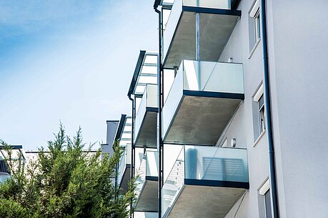 Simple execution. Reliable system.