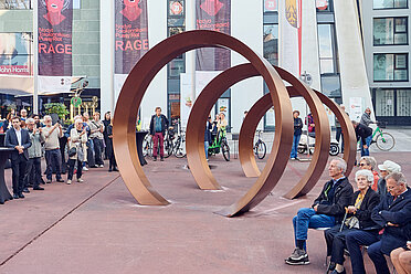 5 vor 12. Unerhörter Widerstand Denkmal, Linz