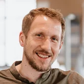 INNOVAMETALL Mitarbeiter Daniel im Porträt – Teil des Teams in Freistadt