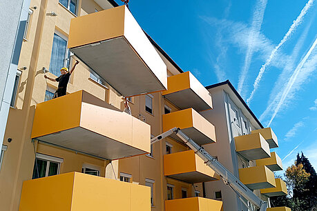 Serial Balcony Retrofit with 102 sybkon Balconies